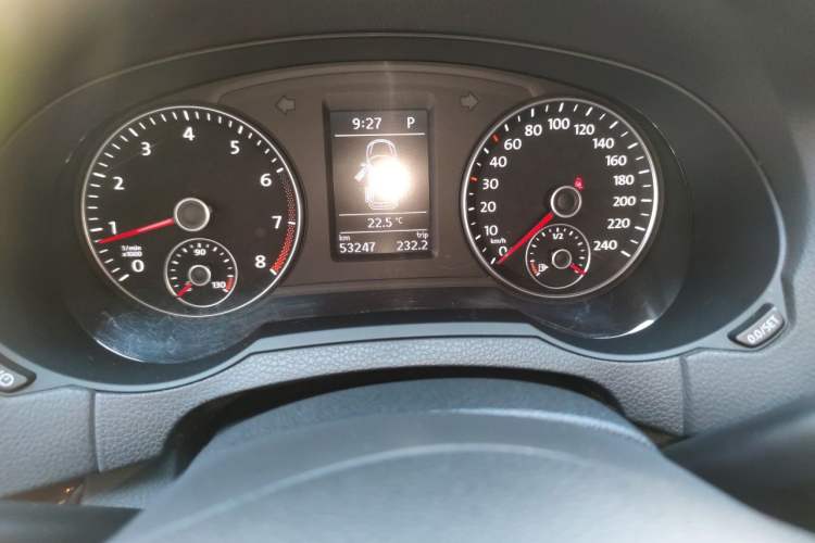 Used Volkswagen Sharan 2013 1.8TSI Standard Model Euro IV Instrument Cluster