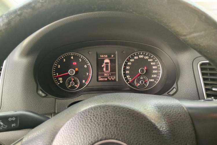 Used Volkswagen Sharan 2013 1.8TSI Standard Model Euro IV Instrument Cluster