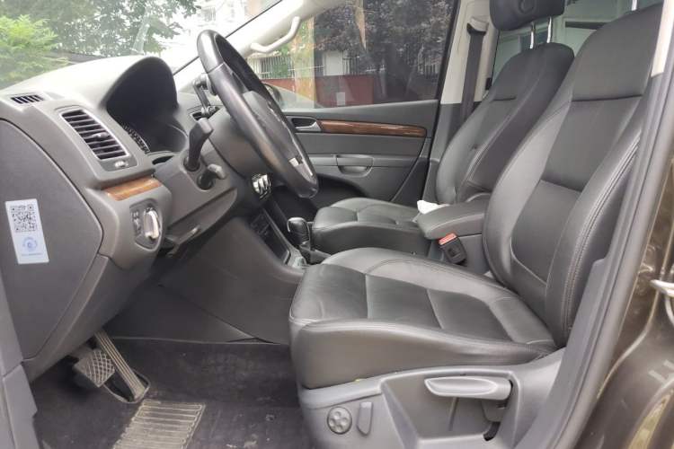 Used Volkswagen Sharan 2013 1.8TSI Standard Model Euro IV Left Front Seat