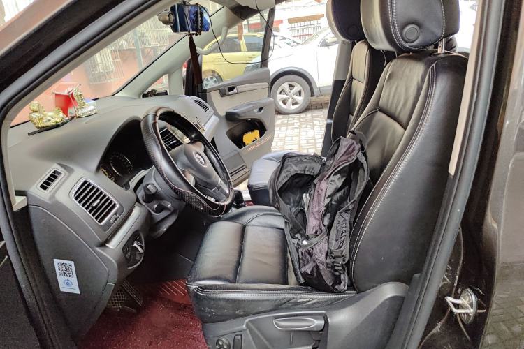 Used Volkswagen Sharan 2013 1.8TSI Standard Model Euro IV Left Front Seat