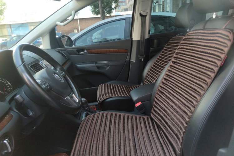 Used Volkswagen Sharan 2013 1.8TSI Standard Model Euro IV Left Front Seat