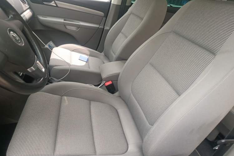 Used Volkswagen Sharan 2013 1.8TSI Standard Model Left Front Seat