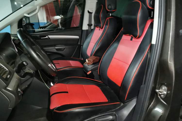 Used Volkswagen Sharan 2013 2.0 TSI Standard Model Left Front Seat