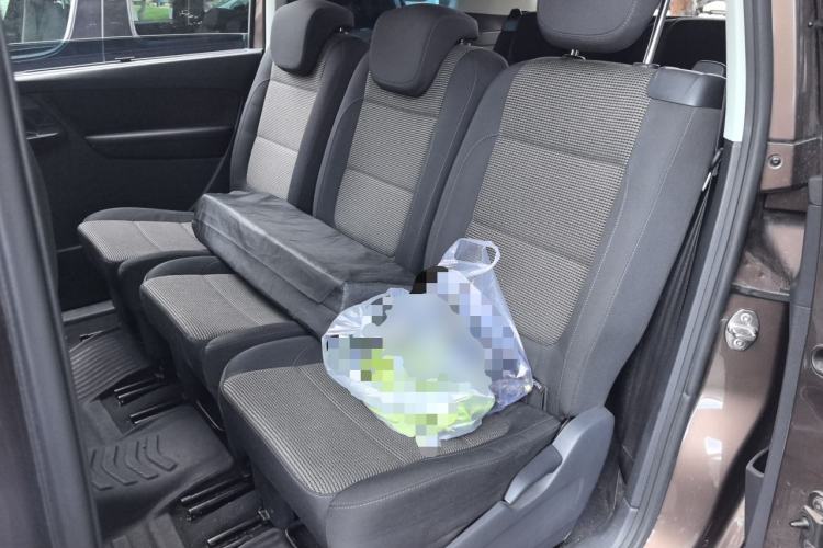 Used Volkswagen Sharan 2013 2.0 TSI Standard Model Left Rear Seat