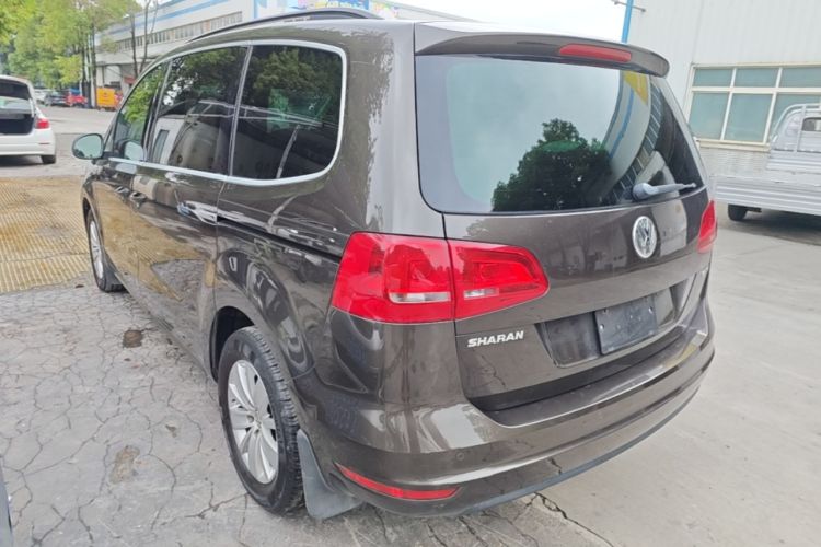 Used Volkswagen Sharan 2013 1.8TSI Standard Model Rear Left 45 Deg