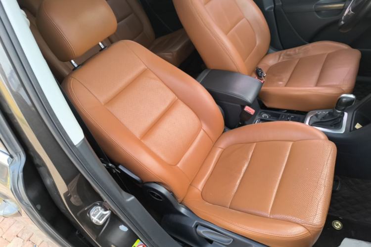 Used Volkswagen Sharan 2013 1.8TSI Standard Model Euro IV Right Front Seat