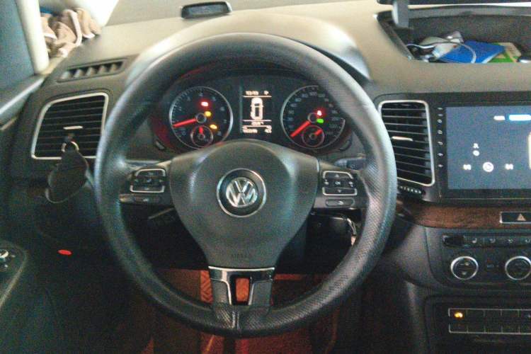 Used Volkswagen Sharan 2013 1.8TSI Comfort Model Steering Wheel
