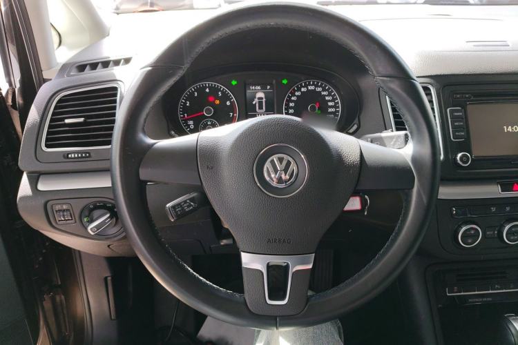 Used Volkswagen Sharan 2013 2.0 TSI Standard Model Steering Wheel