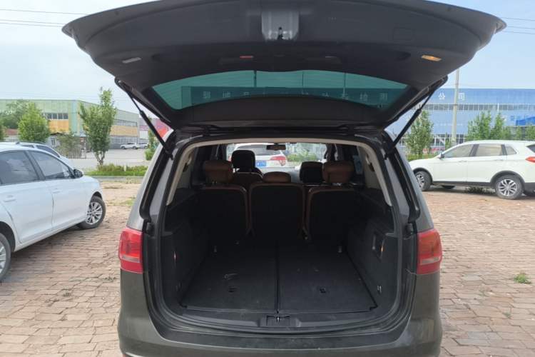 Used Volkswagen Sharan 2013 1.8TSI Standard Model Euro IV Trunk