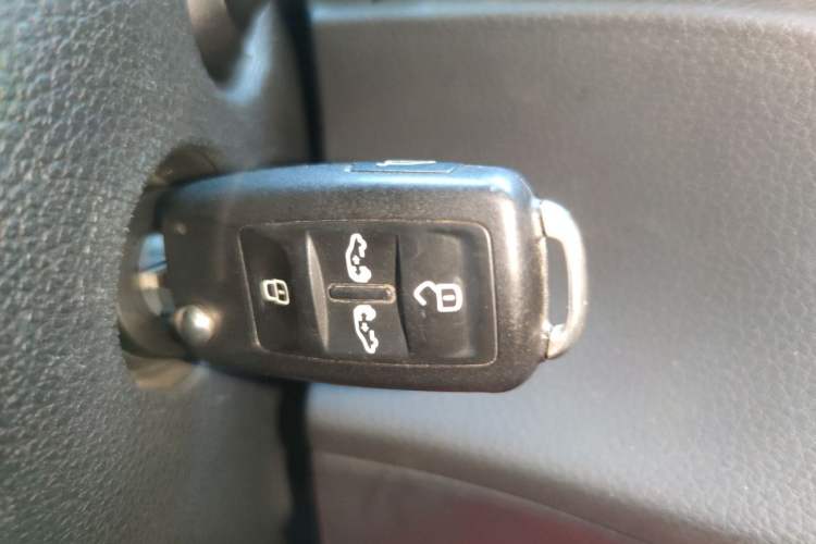 Used Volkswagen Sharan 2013 1.8TSI Standard Model Euro IV Vehicle Key