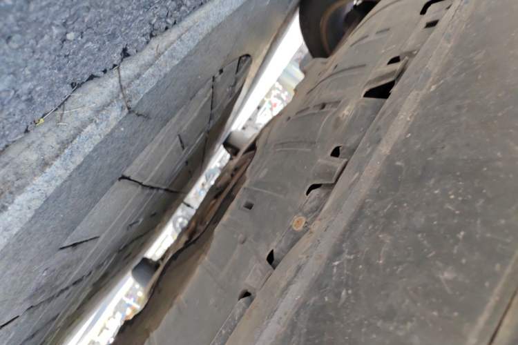 Used Volkswagen Sharan 2013 1.8TSI Standard Model Chassis Front