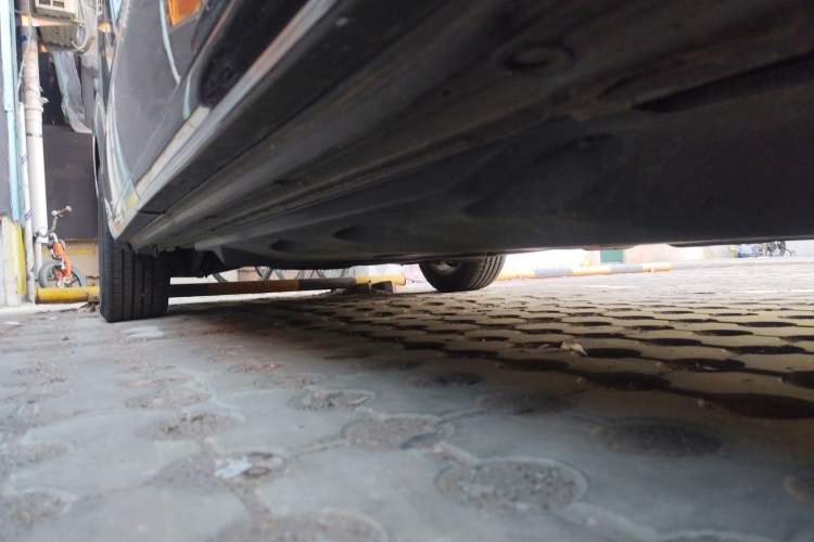 Used Volkswagen Sharan 2013 1.8TSI Standard Model Chassis Front Right