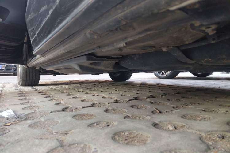 Used Volkswagen Sharan 2013 1.8TSI Standard Model Chassis Rear Left