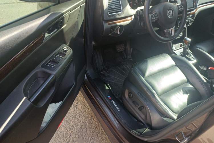 Used Volkswagen Sharan 2013 2.0 TSI Luxury Model Driver Seat