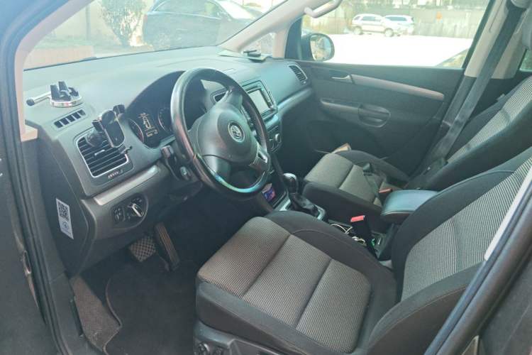 Used Volkswagen Sharan 2013 2.0 TSI Standard Model Driver Seat