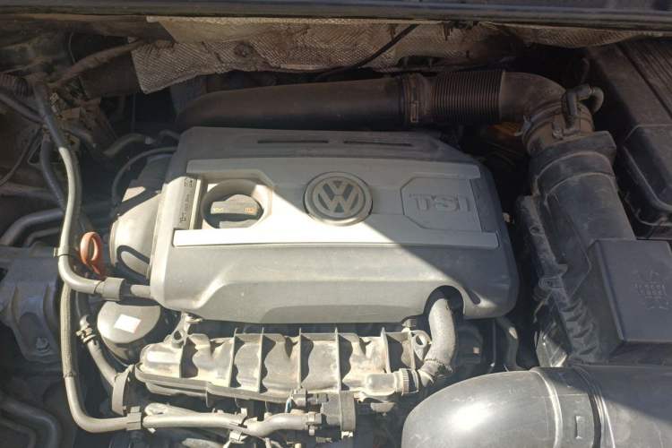 Used Volkswagen Sharan 2013 2.0 TSI Luxury Model Engine Bay