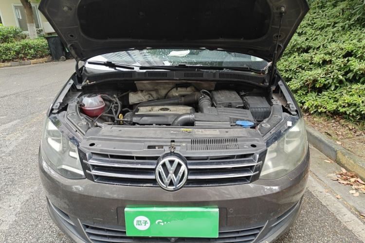 Used Volkswagen Sharan 2013 2.0 TSI Luxury Model Engine Bay