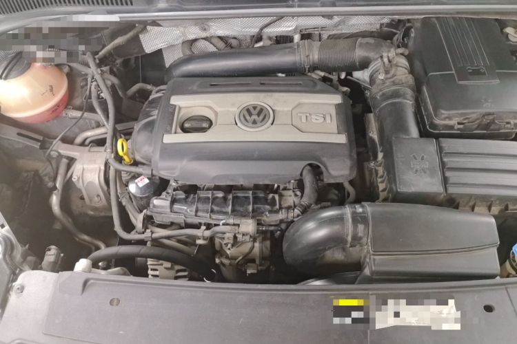 Used Volkswagen Sharan 2013 1.8TSI Comfort Model Engine Bay