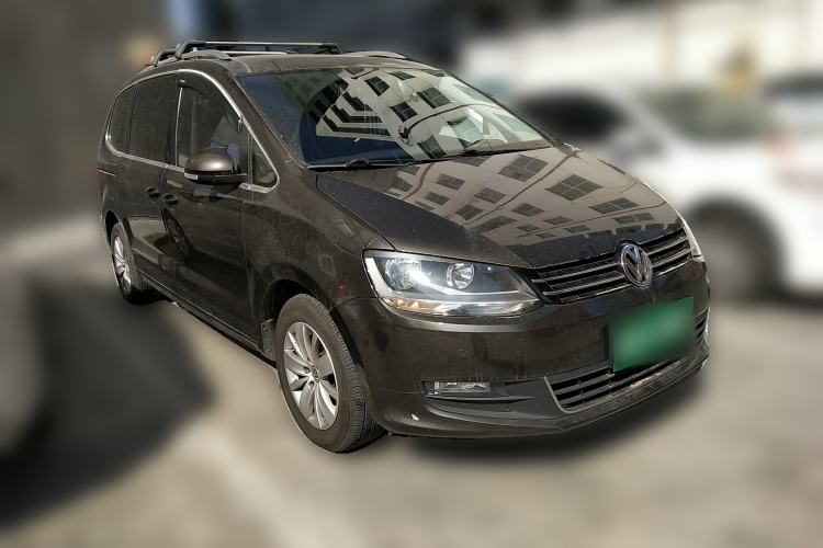 Used Volkswagen Sharan 2013 1.8TSI Standard Model Front Right 45 Deg