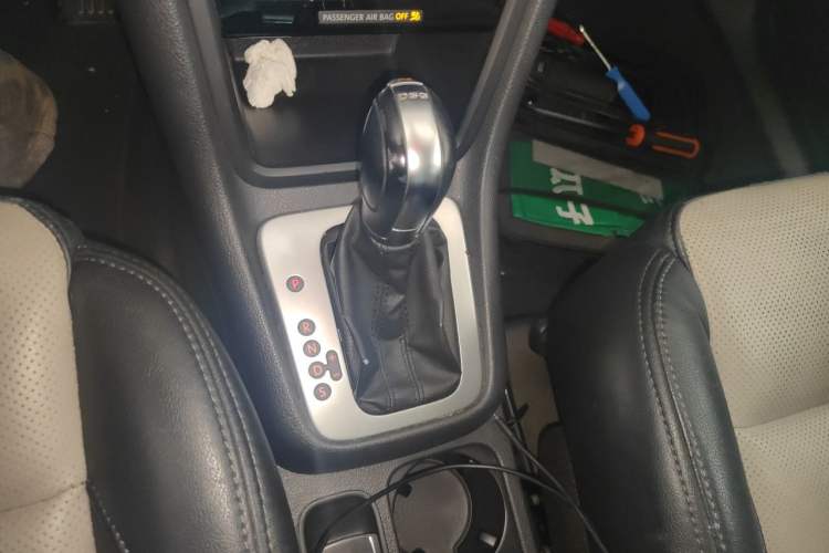 Used Volkswagen Sharan 2013 2.0 TSI Comfort Model Gear Lever