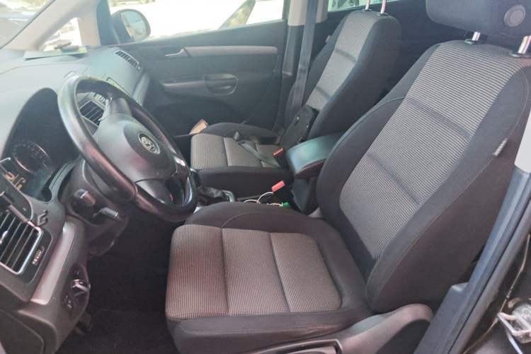 Used Volkswagen Sharan 2013 2.0 TSI Standard Model Left Front Seat