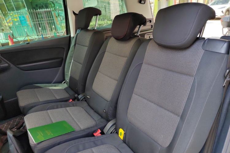 Used Volkswagen Sharan 2013 1.8TSI Standard Model Left Rear Seat