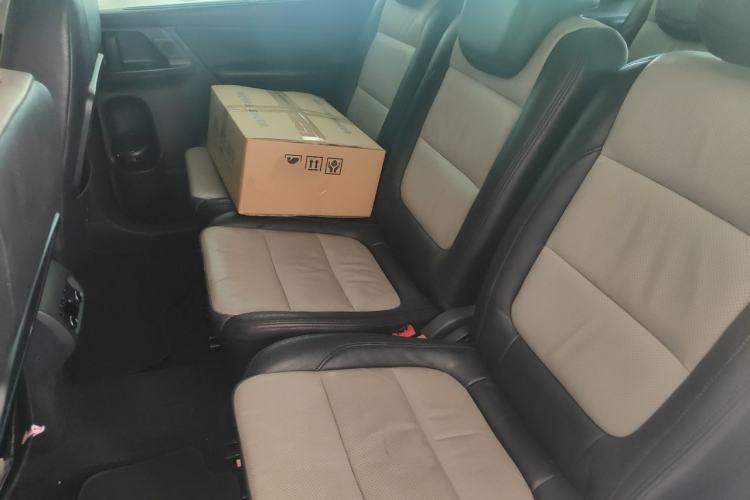 Used Volkswagen Sharan 2013 2.0 TSI Comfort Model Left Rear Seat