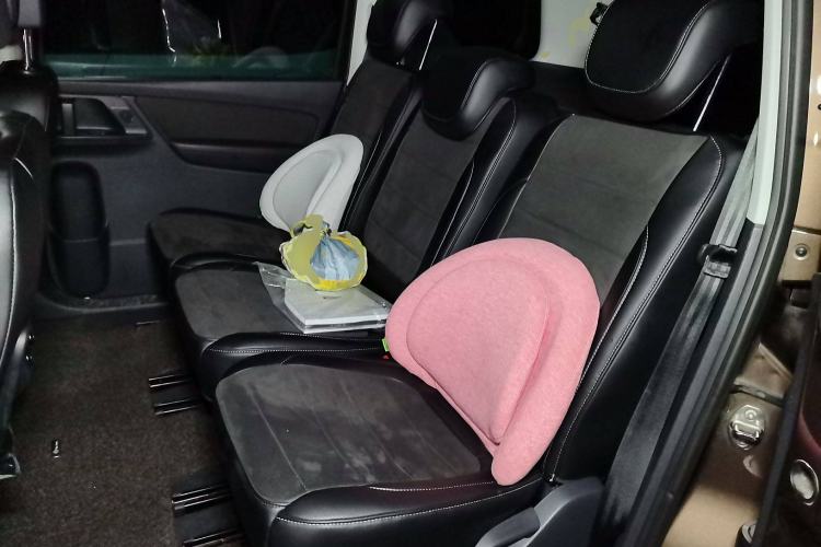Used Volkswagen Sharan 2013 2.0 TSI Standard Model Left Rear Seat