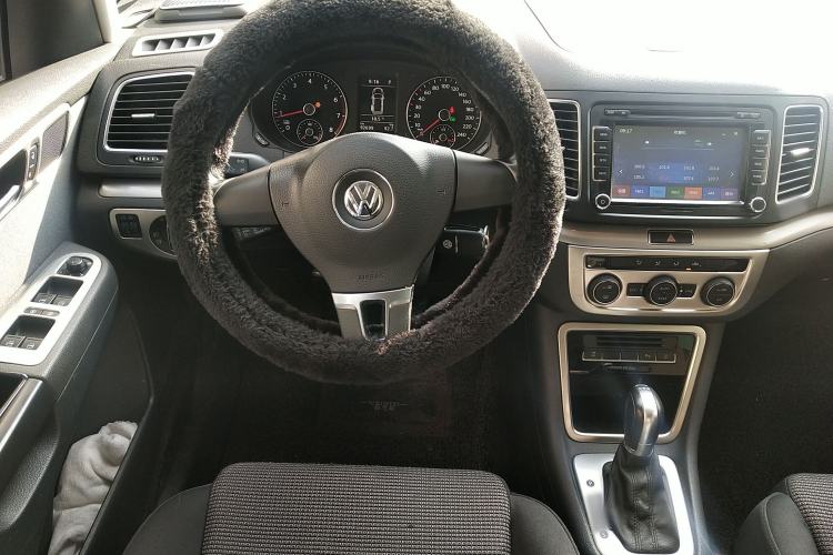 Used Volkswagen Sharan 2013 1.8TSI Standard Model Steering Wheel