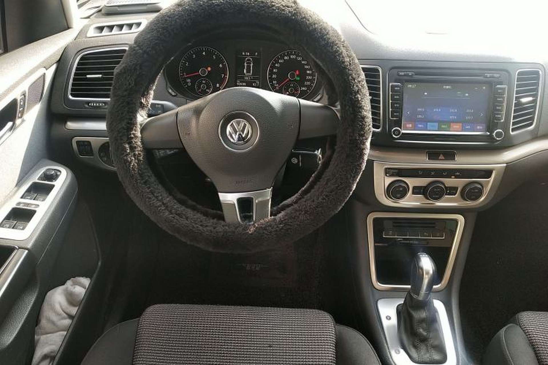 Used Volkswagen Sharan 2013 1.8TSI Standard Model Steering Wheel