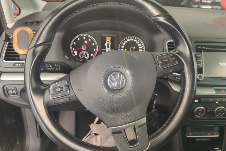 Used Volkswagen Sharan 2013 2.0 TSI Comfort Model Steering Wheel