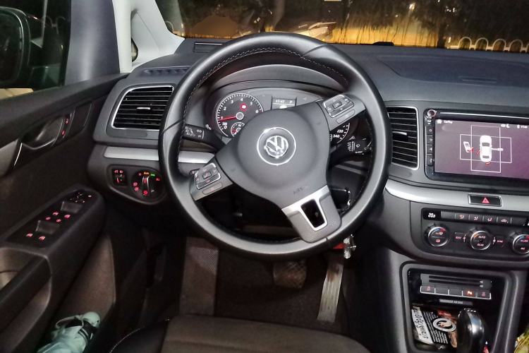 Used Volkswagen Sharan 2013 2.0 TSI Standard Model Steering Wheel