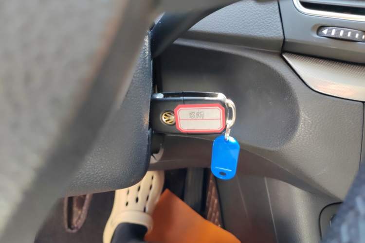 Used Volkswagen Sharan 2013 1.8TSI Standard Model Vehicle Key