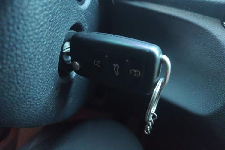 Used Volkswagen Sharan 2013 1.8TSI Standard Model Vehicle Key