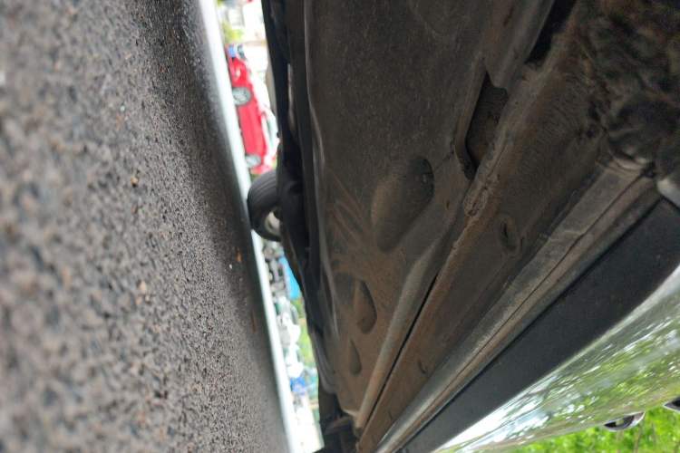 Used Volkswagen Sharan 2013 2.0 TSI Standard Model Chassis Front Right