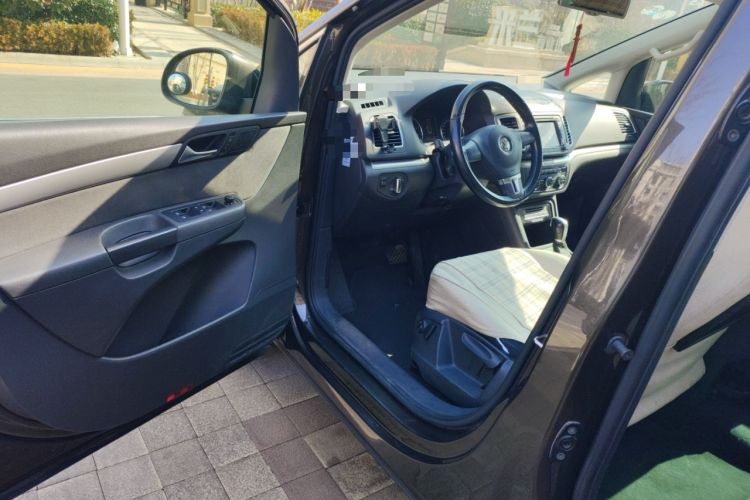 Used Volkswagen Sharan 2013 1.8TSI Standard Model Driver Seat