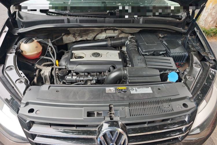 Used Volkswagen Sharan 2013 2.0 TSI Standard Model Engine Bay