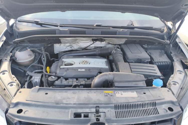 Used Volkswagen Sharan 2013 2.0 TSI Standard Model Engine Bay