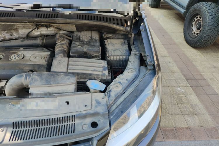 Used Volkswagen Sharan 2013 1.8TSI Standard Model Engine Bay Left