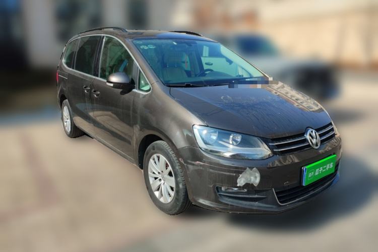 Used Volkswagen Sharan 2013 1.8TSI Standard Model Front Right 45 Deg