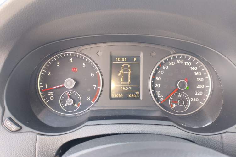 Used Volkswagen Sharan 2013 2.0 TSI Standard Model Instrument Cluster
