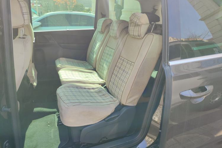 Used Volkswagen Sharan 2013 1.8TSI Standard Model Left Rear Seat