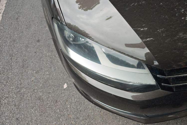 Used Volkswagen Sharan 2013 2.0 TSI Standard Model Right Front Headlight