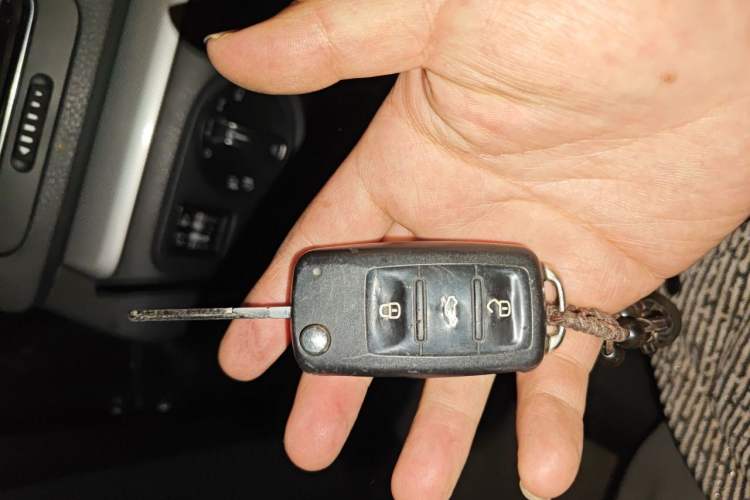 Used Volkswagen Sharan 2013 1.8TSI Standard Model Vehicle Key