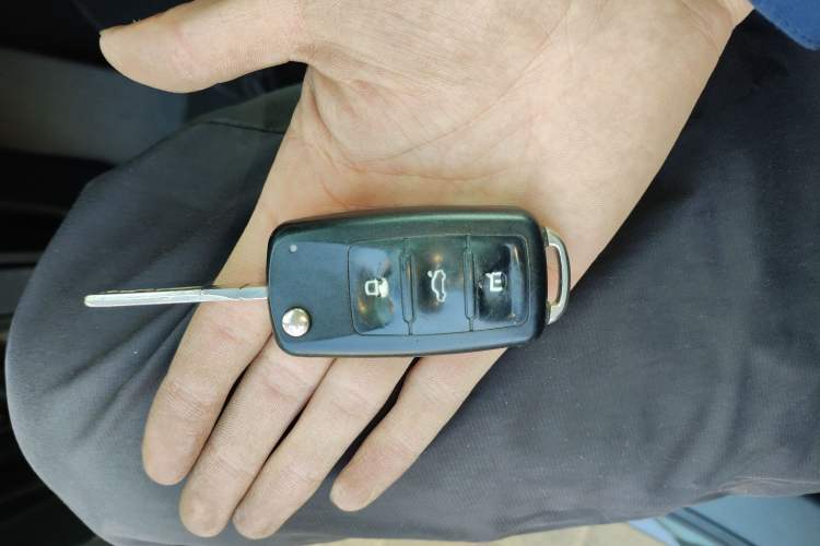 Used Volkswagen Sharan 2013 1.8TSI Standard Model Vehicle Key