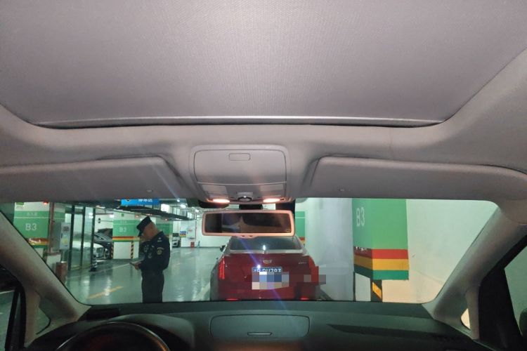 Used Volkswagen Sharan 2013 1.8TSI Comfort Model Euro IV Headliner