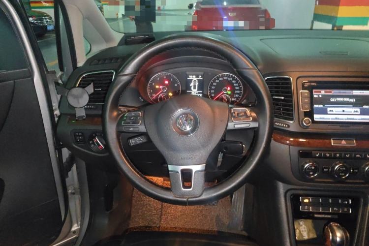 Used Volkswagen Sharan 2013 1.8TSI Comfort Model Euro IV Steering Wheel