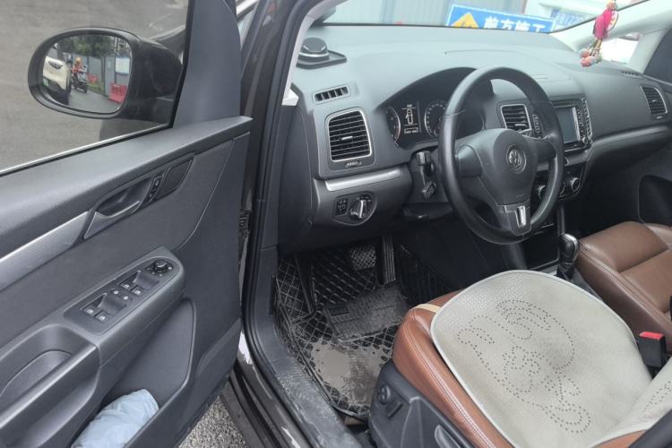 Used Volkswagen Sharan 2013 1.8TSI Standard Model Driver Seat
