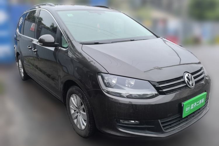 Used Volkswagen Sharan 2013 1.8TSI Standard Model Front Right 45 Deg