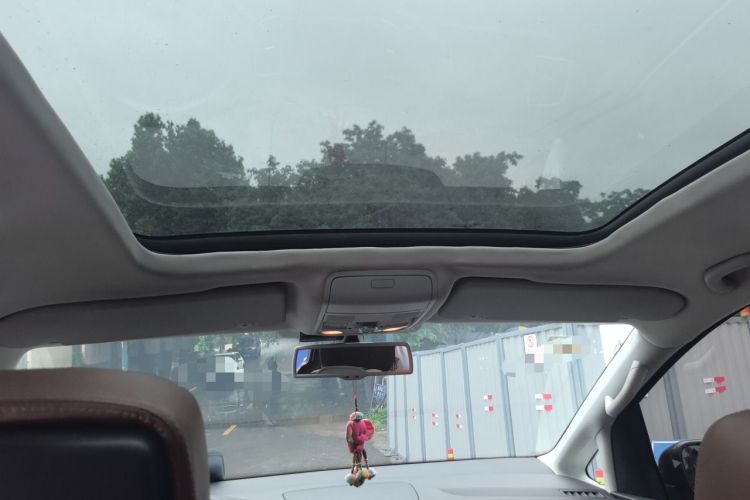 Used Volkswagen Sharan 2013 1.8TSI Standard Model Headliner